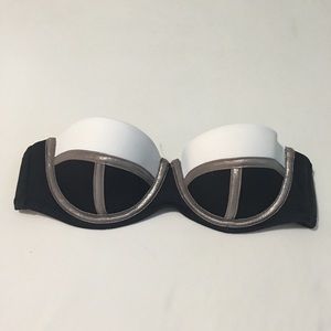 Victoria’s Secret bikini top